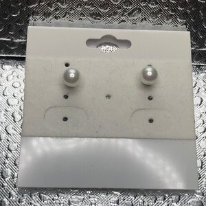 Pearl Studs
